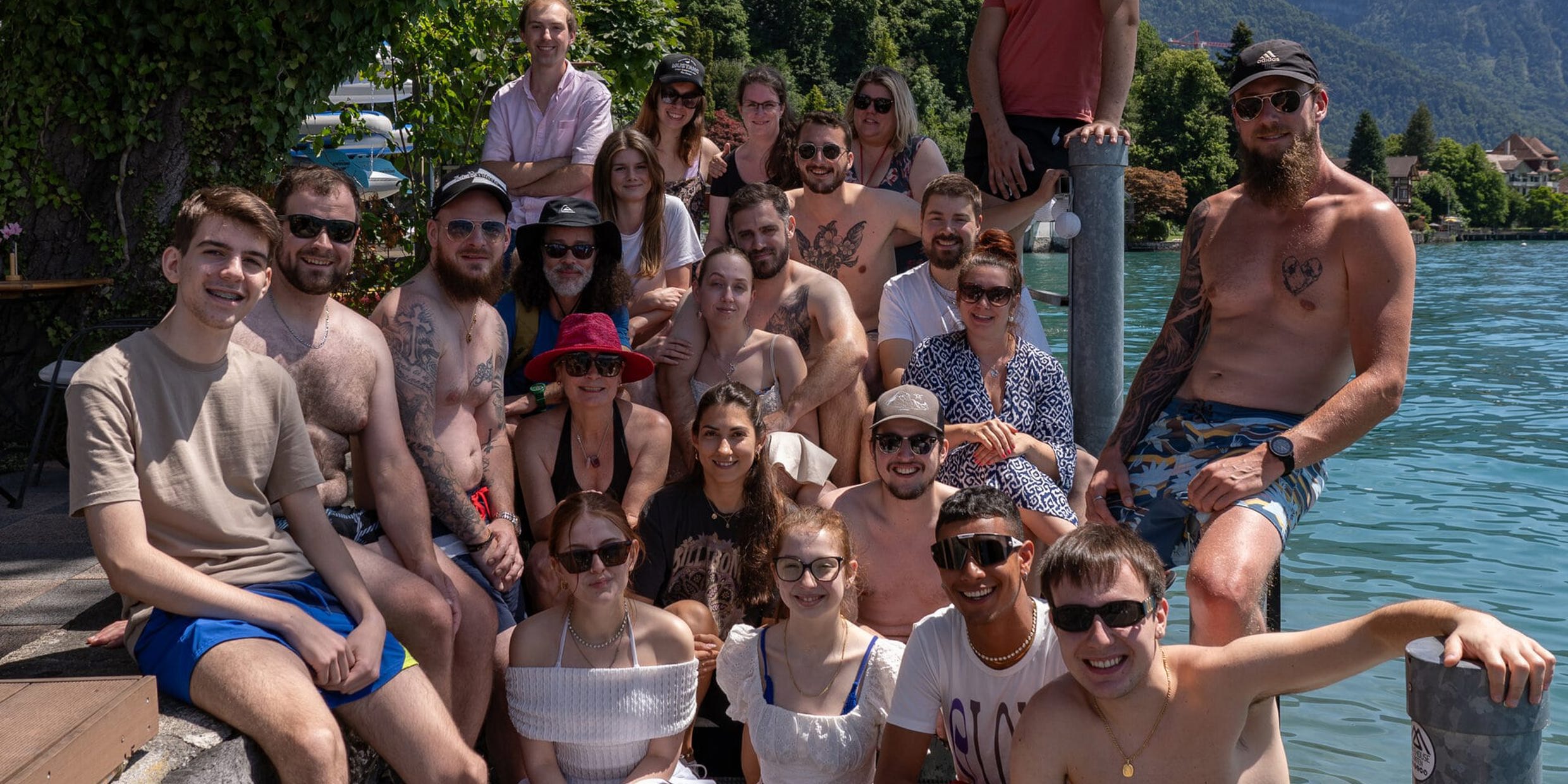 Gruppenbild Jugendliche Mitglieder von transfair am Jugendevent 2024 am Thunersee